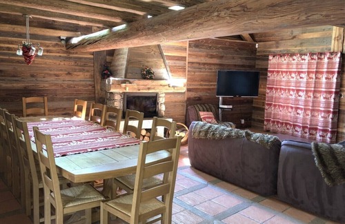 Montgellafrey Ski Chalet | Alpine chalet, near ski resort, for 10 people, completely renovated.