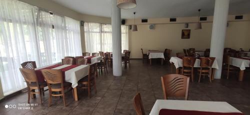 Simitli Hotel | Alpine Garden Hotel (Trayanovi Dvori)