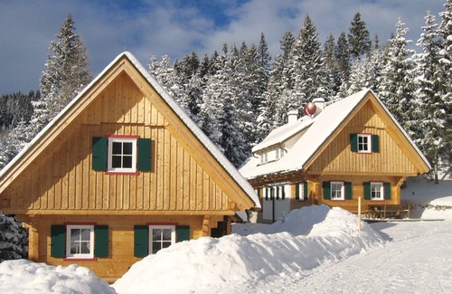 Bad Sankt Leonhard im Lavanttal Cabin | Alpine hut for up to 12 people