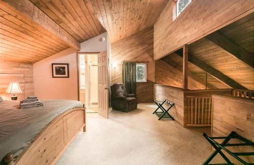 Leavenworth House | Alpine Lake Escape on Fish Lake