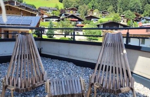 Moosen Apartment | Alpine view SKI IN - SKI OUT