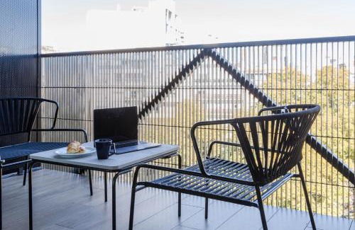 Villa Crespo Apartment | Alpinia Deluxe Studio
