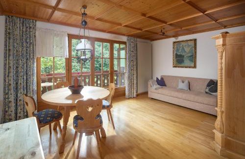 Gaschurn Apartment | Alt Montafon Hotel Appartements by Pferd auf Wolke