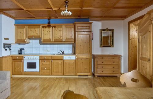 Gaschurn Apartment | Alt Montafon Hotel Appartements by Pferd auf Wolke