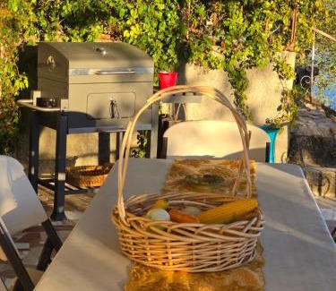 Jaibalito Apartment | Altos Del Carmen cafe cristal