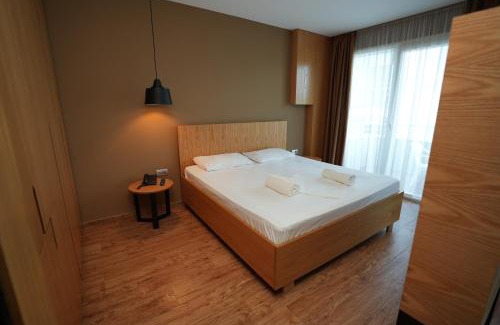 Golem Hotel | Alvin Comfort Hotel