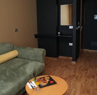 Golem Hotel | Alvin Comfort Hotel