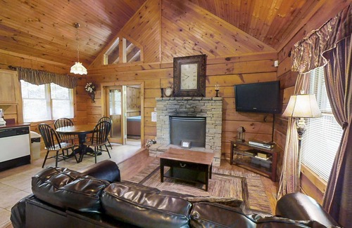 Pigeon Forge Cabin | Always Misbehavin 1 Bedroom Cabin by RedAwning