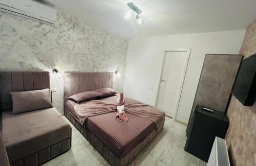Constanta House | Ama Boutique