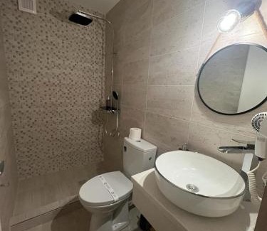 Constanta House | Ama Boutique