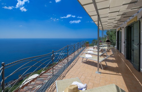 Furore House | Amalfi Coast Apartment L'Incanto
