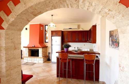 Katochori Villa | Amalia Villa - Three Bedroom Villa, Sleeps 8