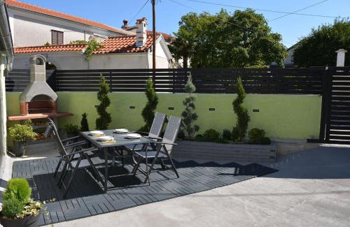 Bakar House | Amarena Holiday Home in Škrljevo