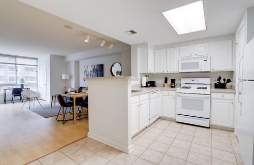 Ballston Apartment | Amazing 1 Bedroom Condo Ballston