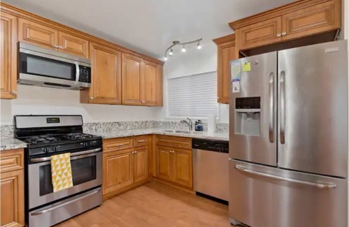 Serra Mesa House | Amazing 3d/2ba Home, Close to All SD Has to Offer!