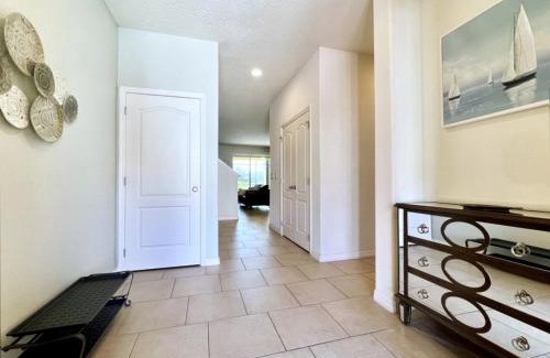 Loughman House | Amazing 4BR Resort Townhome with Splash Pool-4686TD villa