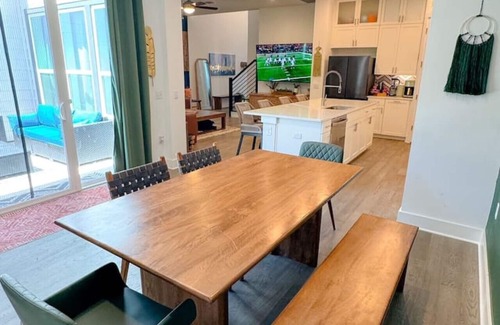 Mueller House | Amazing Amenities! Mueller-King Bed-Gym/Tonal-Pool-Arcade