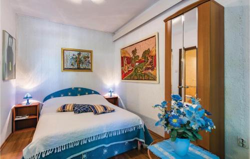 Novigrad Apartment | Amazing Apartment In Novigrad With Wifi