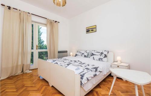 Ika Apartment | Amazing Apartment In Lovran With Wifi