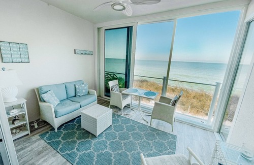 Siesta Key Condo | Amazing Beachfront Condo - Siesta Key, FL -