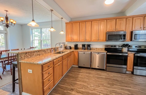 Thayerville House | Amazing Central Location! Lakefront! Hot tub/dock!