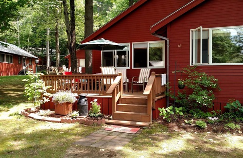 Center Tuftonboro Cottage | Amazing Cottage on Lake Winnipesaukee. Boat Slip included. Rarely available.