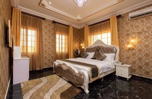 Teshie Hotel | Amazing Grace Hotel & Suites
