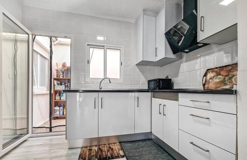 San Luis House | Amazing home in El Chaparral with WiFi
