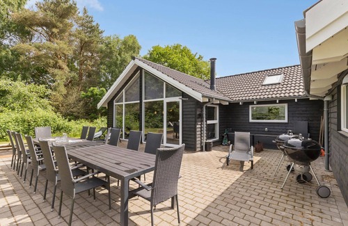 Fjellerup Strand House | Amazing home in Glesborg with sauna