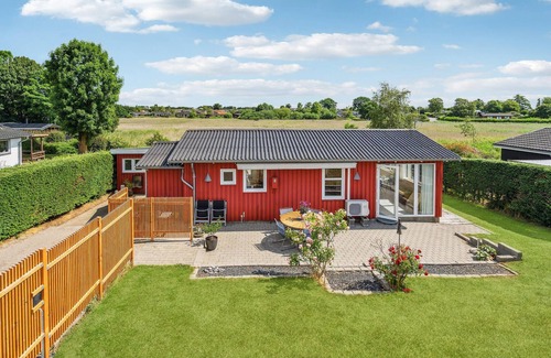Flovt Strand House | Amazing home in Haderslev with WiFi