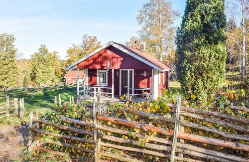 Lammhult House | Amazing home in Lammhult with kitchen