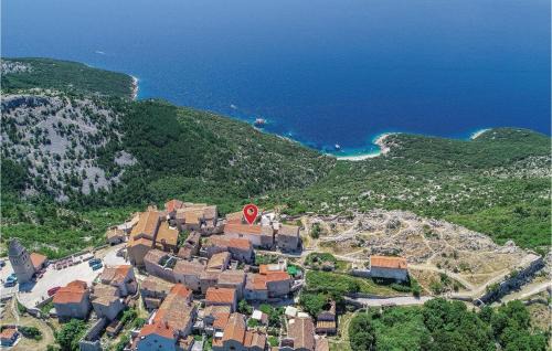 Cres House | Amazing Home In Lubenice With Wifi