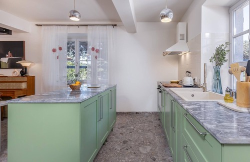 Rab House | Amazing home in Mundanije