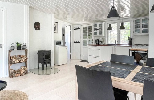 Balka Strand House | Amazing home in Nexø with WiFi
