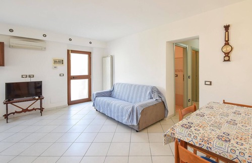 Spotorno House | Amazing home in Spotorno with WiFi