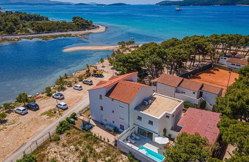 Sibenik House | Amazing home in Zablace