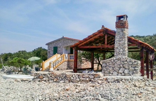 Otok Zizanj House | Amazing home in Zizanj with WiFi
