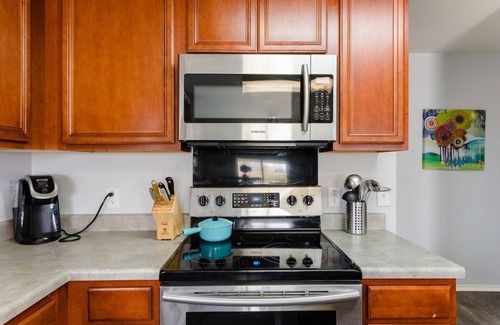 Pflugerville House | Amazing House with Pool, Arcade, Hot Tub, & More