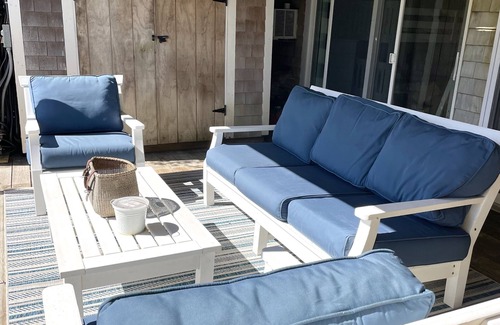 Madaket House | Amazing Madaket Beach Stay! Townhouse -3BR, 3 BA, Sleeps 8, Outdoor Shower