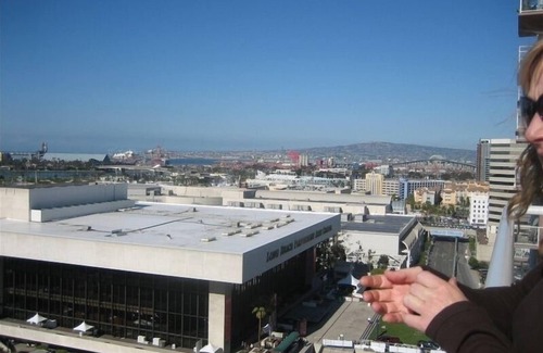 Waterfront Condo | Amazing Ocean View + Queen Mary, Aquarium, Convention Center!