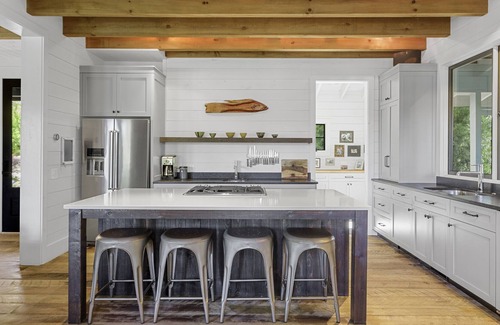 Gainesville House | Amazing Privacy at Waters Edge. Upscale for Executive & Family Getaway