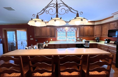 East Sandwich House | Amazing private 4 bdr 3.5 bth home. Private association beach,central AC,fire