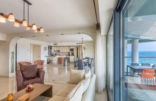 Herzliya Pituach Apartment | Amazing Residence on the Beach next the RITZ Hotel