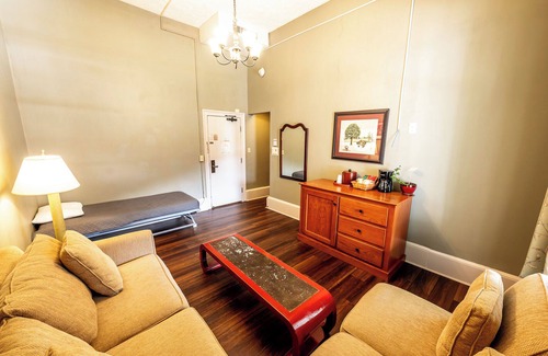 Shawnee On Delaware Hotel | Amazing Retreat in Delaware | Hiking Trails, Golf Escape & Relaxing Spa