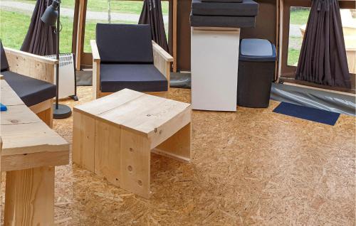 Hoogersmilde Other | Amazing Stacaravan In Hoogersmilde