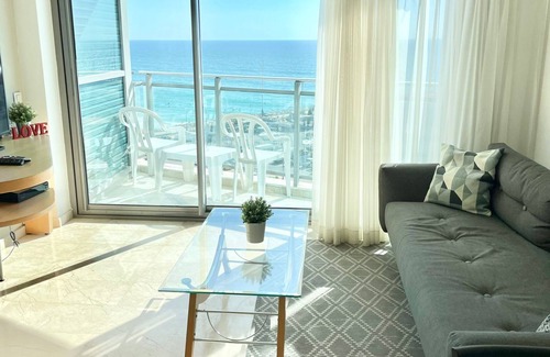 Herzliya Pituach Apartment | Amazing studio - with Balcony