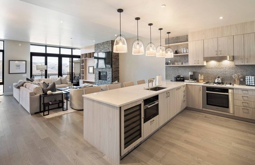 Park City Apartment | Amazing Summer Special - Deer Valley East Village 3 bed Private Residence–