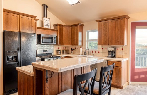 Julian House | Amazing Views - Near Town - Secluded 2.5 Acres - Games - Pets Allowed