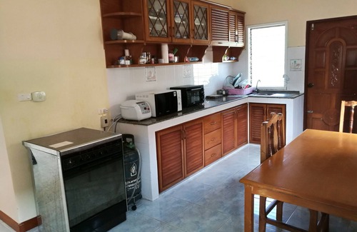 Rawai Villa | Amazing villa, 3 bedrooms, 2 toilets, 120 sqm bright, garden parking, 5min beach