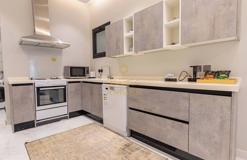 Ar Rawabi Apartment | Amber Hospitality Al Qirawan